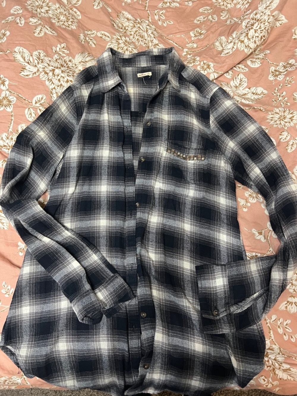 Hollister Grey and White Plaid Button-Down Shirt